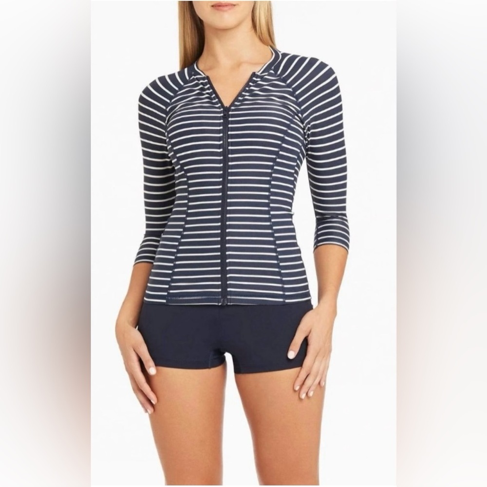 NWT Sea Level Swim Rash Vest Size 10